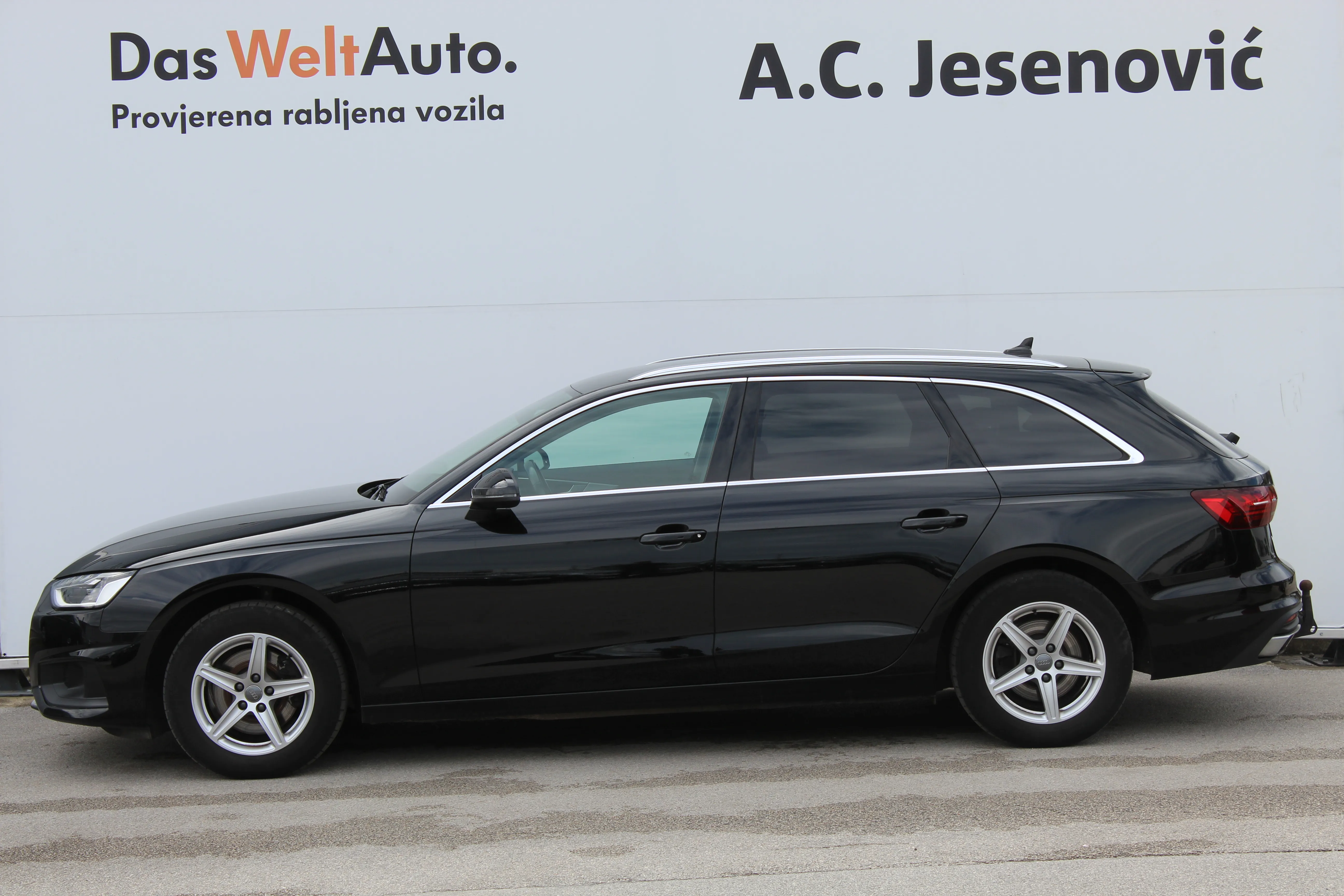 13178 audi a4 avant 30tdi s tr - slika 15