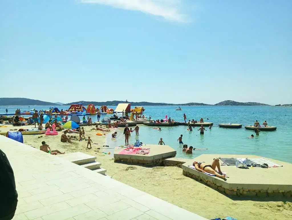 apartmani color - slika 19