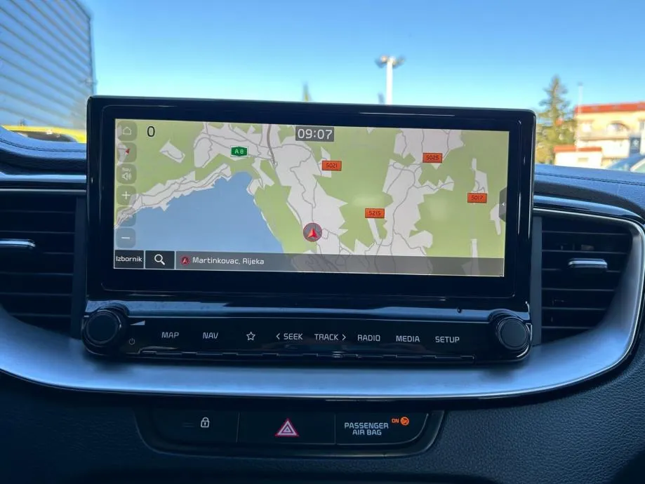 kia ceed 1.6 crdi - 2023 - servisna - navi - garancija - reg.1.god. !! - slika 13