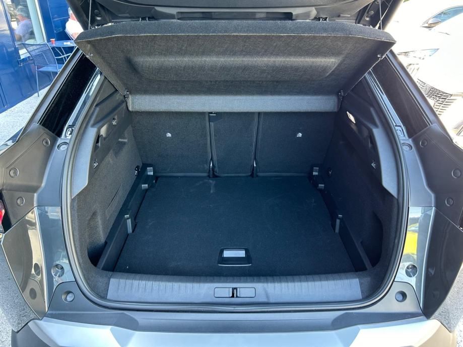 peugeot 3008 gt hybrid 145 e-dcs6 - demo vozilo - slika 18
