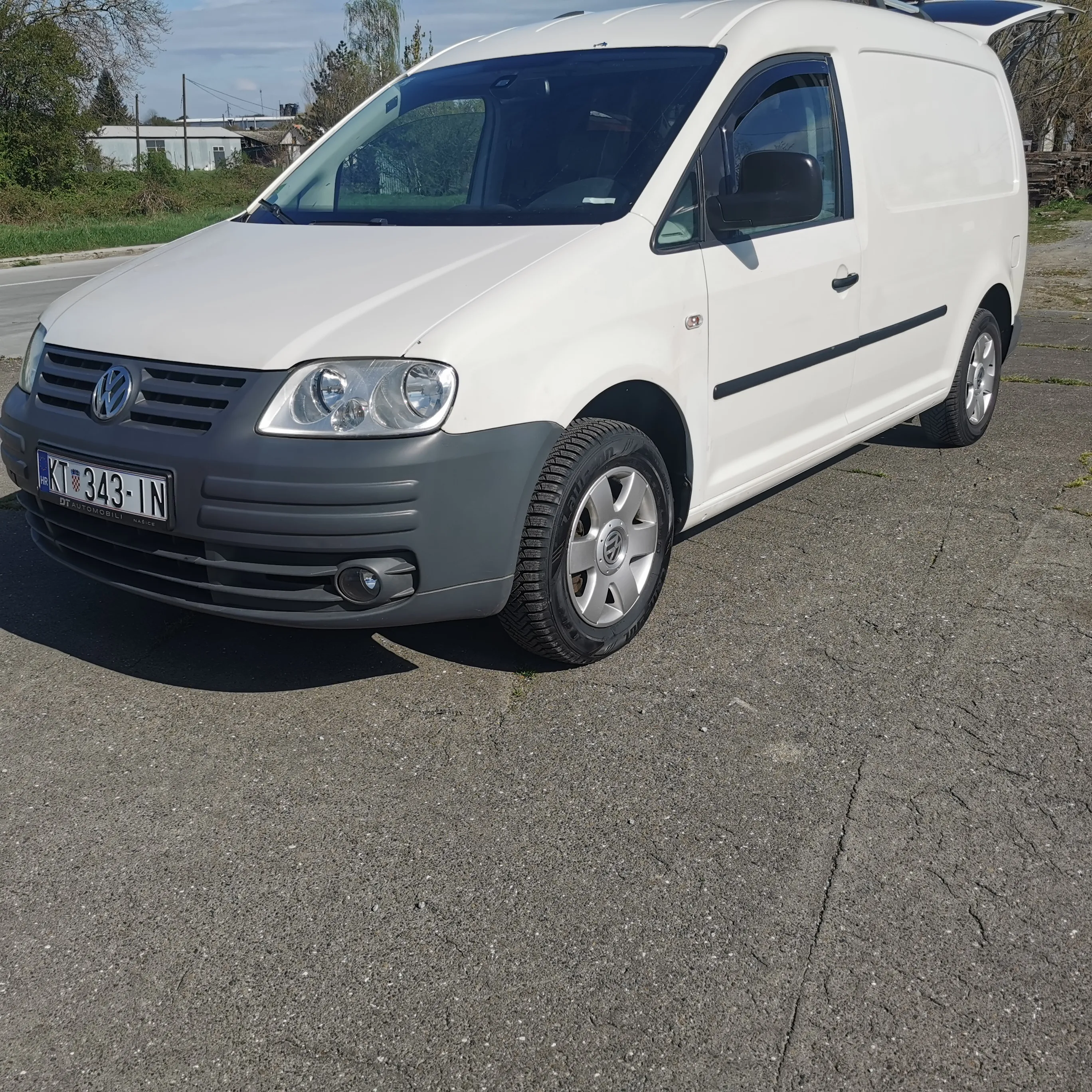 vw caddy maxi 1.9 tdi klima, kuka, tempomat, – reg. do 04/2027 6650 € - slika 3