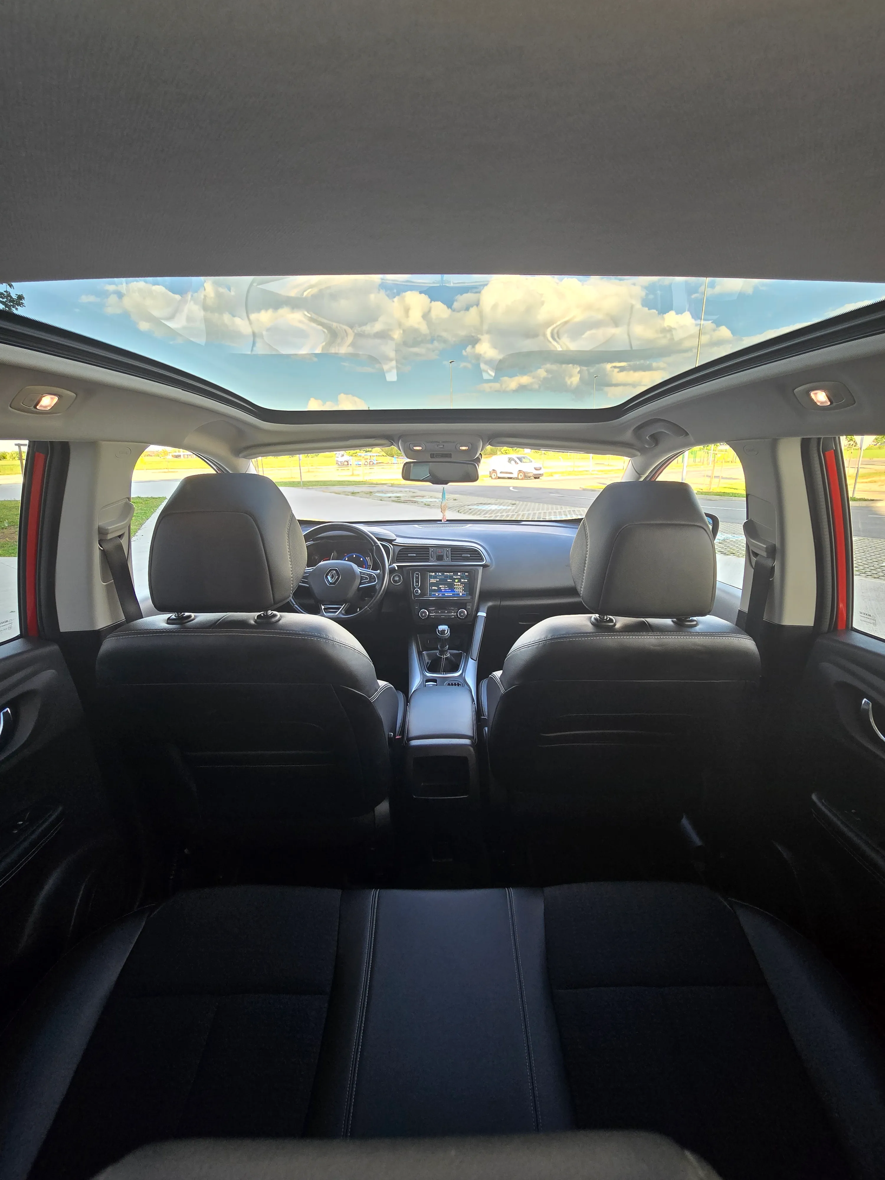 renault kadjar intens - slika 9
