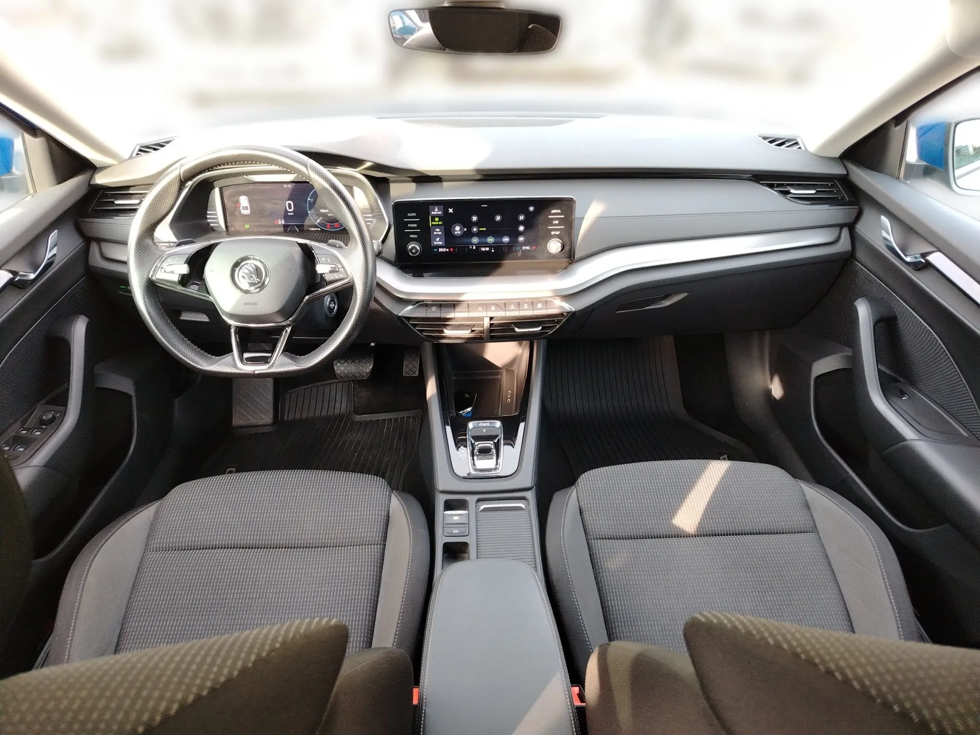škoda octavia 2.0 tdi dsg 4x4 ambition - slika 11