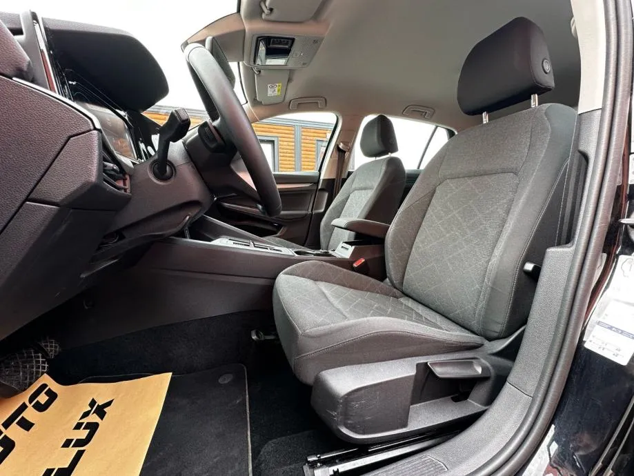 vw golf 8 2,0 tdi automatik •110 kw•ambi light•navi•automatik• - slika 10