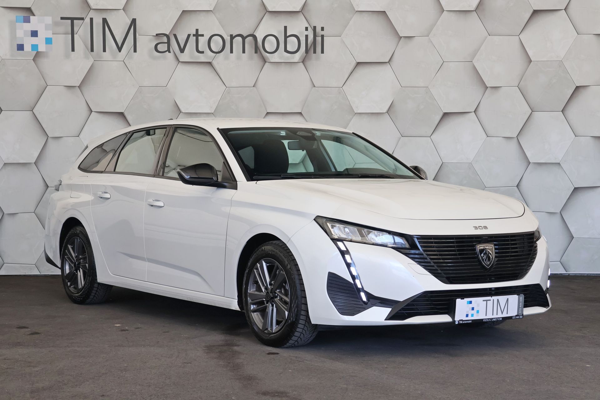peugeot 308 sw 1.5bluehdi at8 130km full led virtual cockpit - slika 2