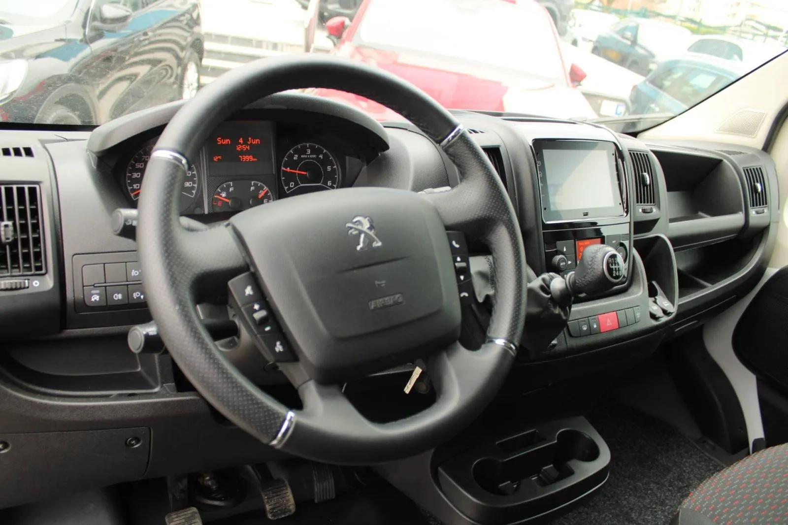 peugeot boxer 2.2 hdi l2h2 *navigacija*, 2024 god. - slika 12