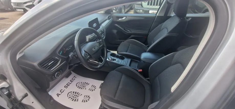 ford focus 1.5 tdci - automatik - 2022 - redizajn - navi - reg 1 god ! - slika 7