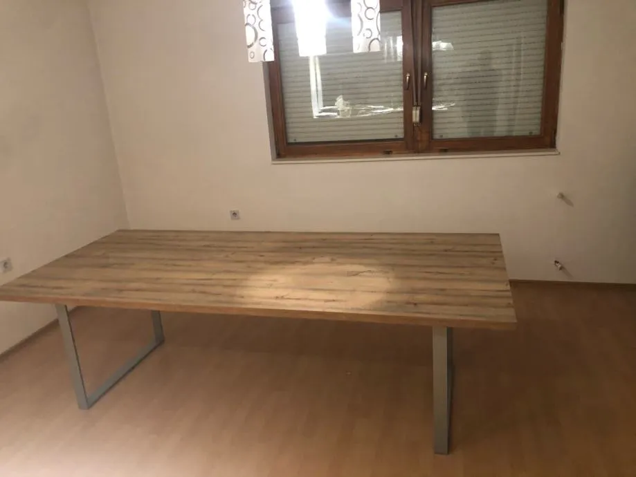 kuhinjski stol za blagovaonicu - slika 2