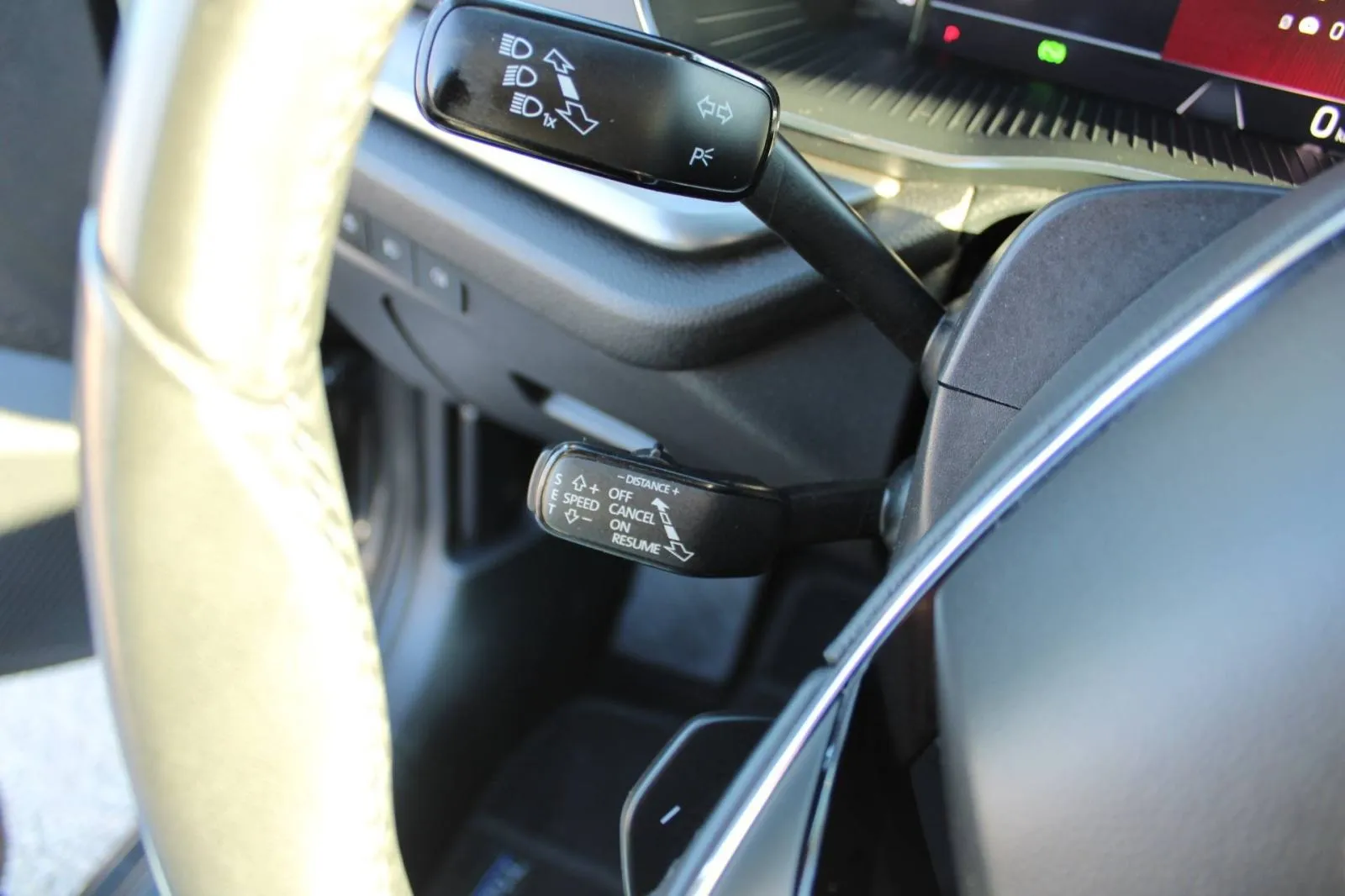 škoda octavia combi 2.0 tdi dsg 150ks *led, navigacija* - slika 13