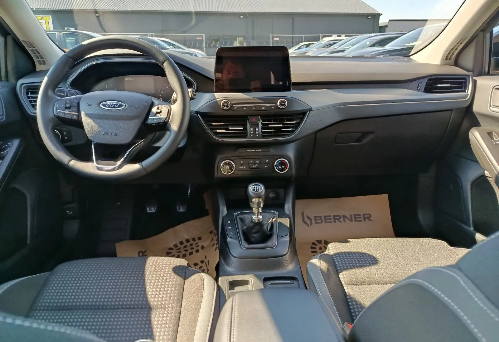 ford focus karavan 1.5 tdci,jamstvo do 2 god, vozilo u sustavu pdv-a - slika 7