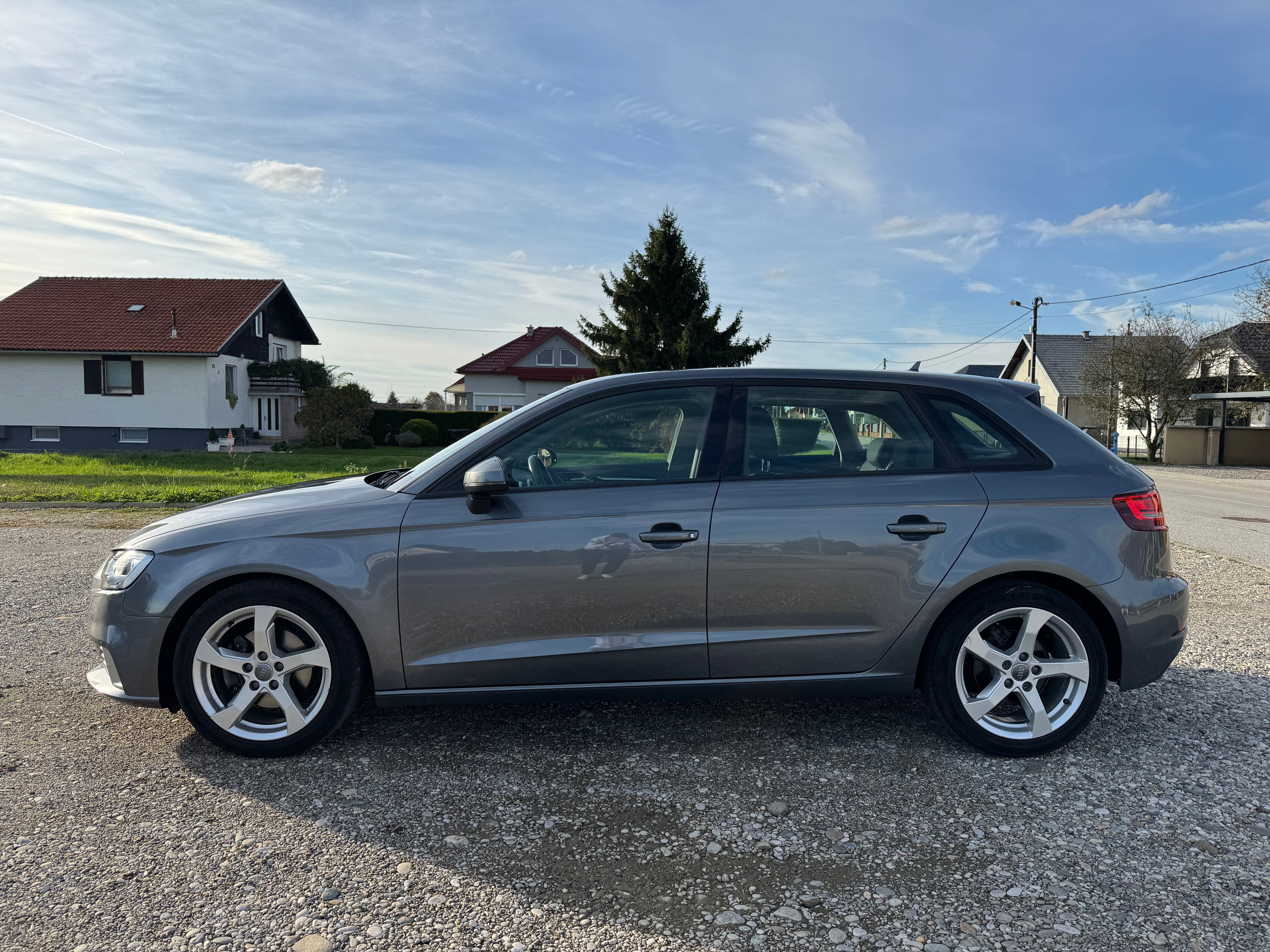 audi a3 1,6 tdi sportback facelift - slika 3