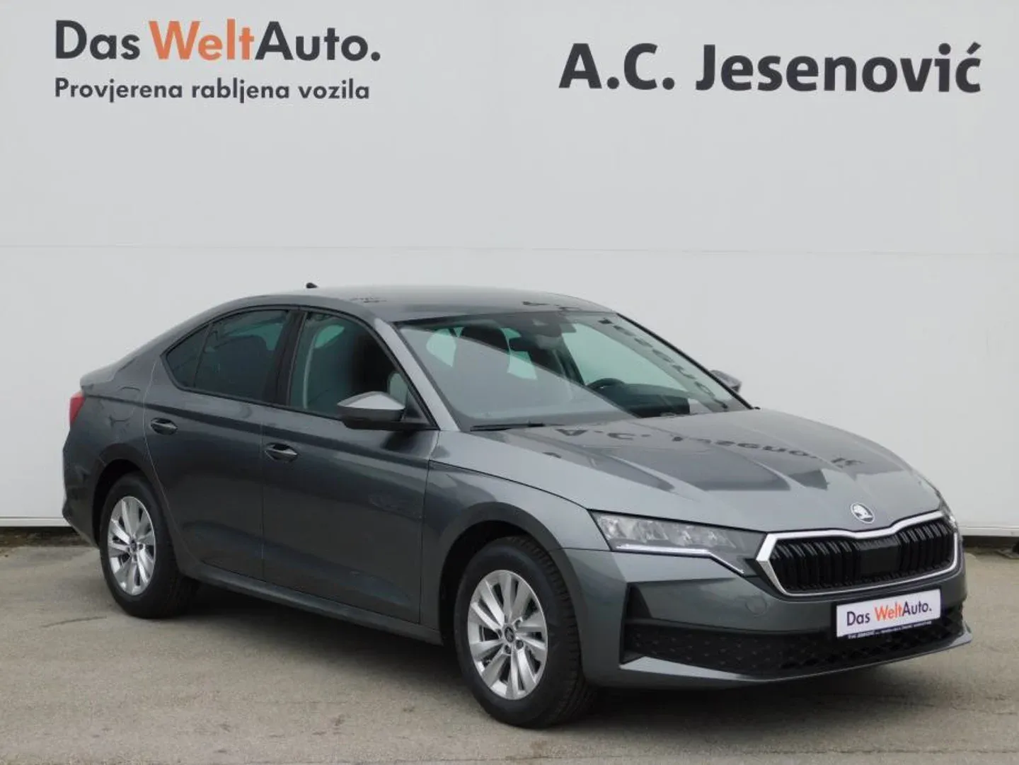00159 škoda octavia fl essence 2.0 tdi - slika 3