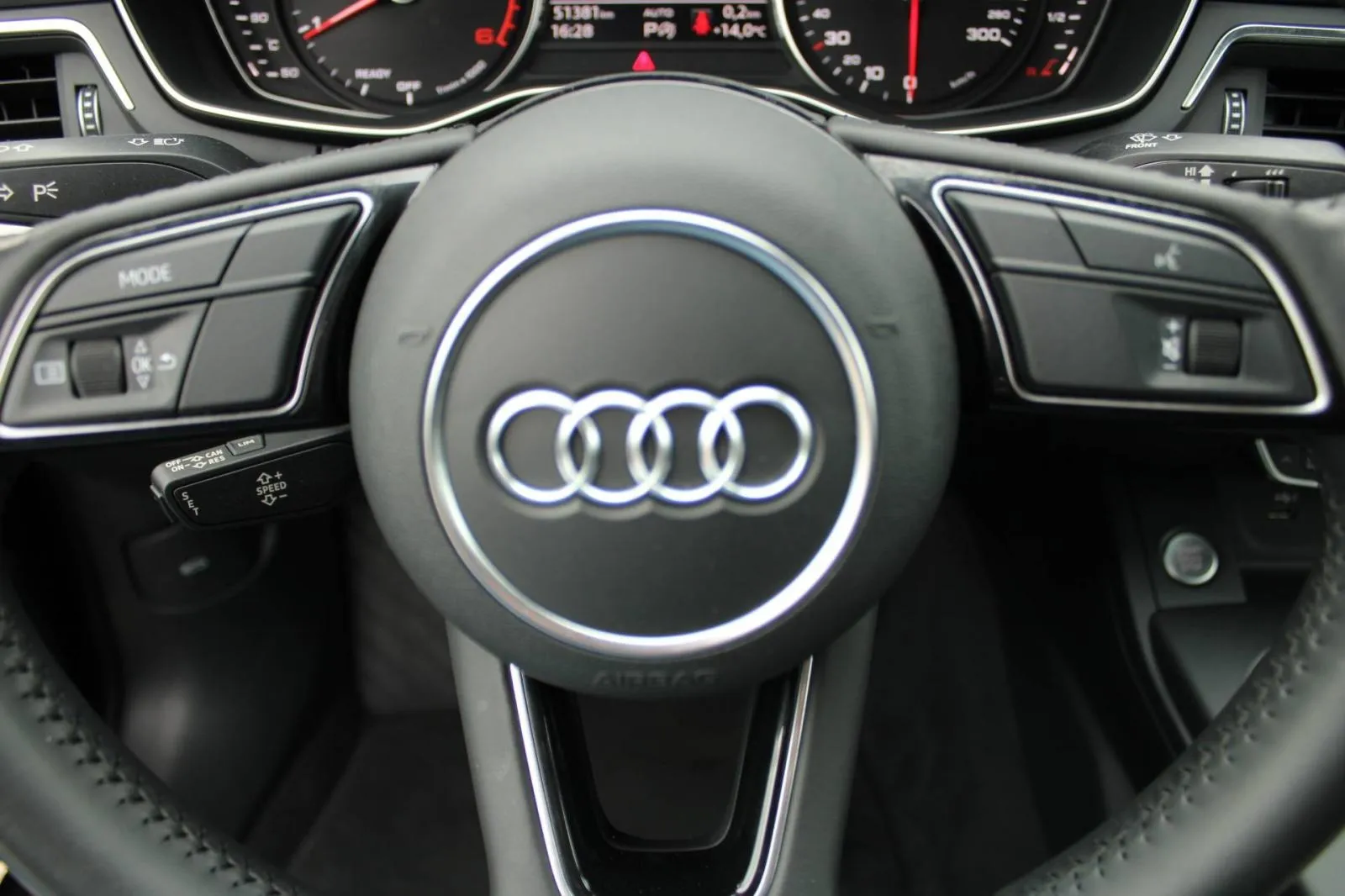 audi a4 30 tdi s-tronic *led, navigacija, kamera* - slika 16