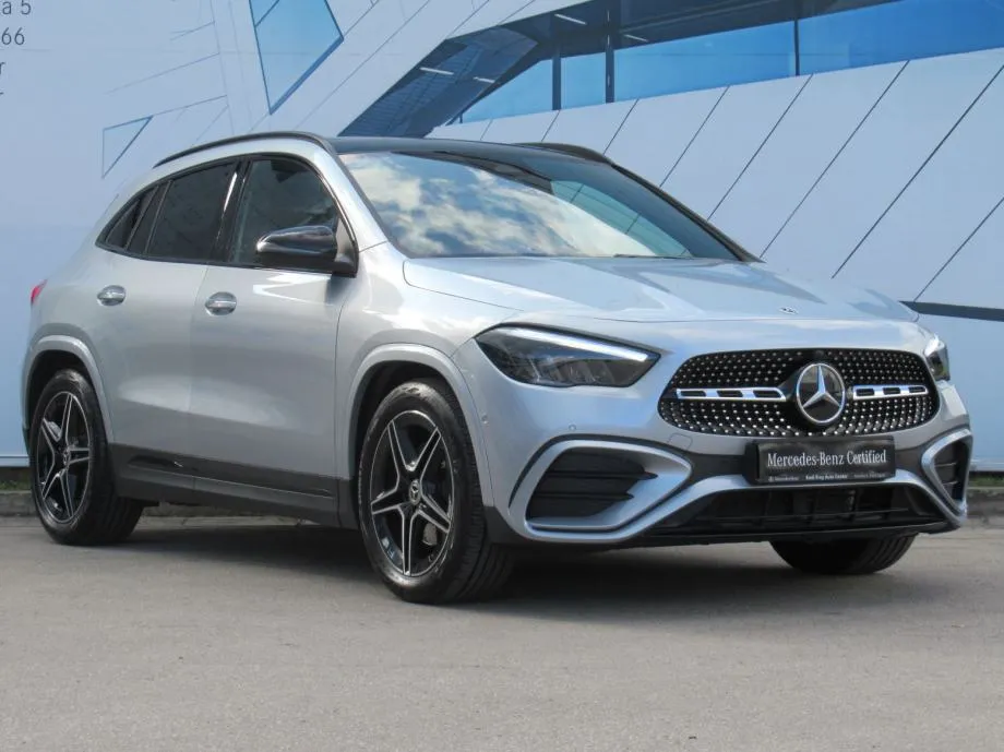 mercedes-benz gla 200 d amg line/night/panorama/keyless/memory - slika 4