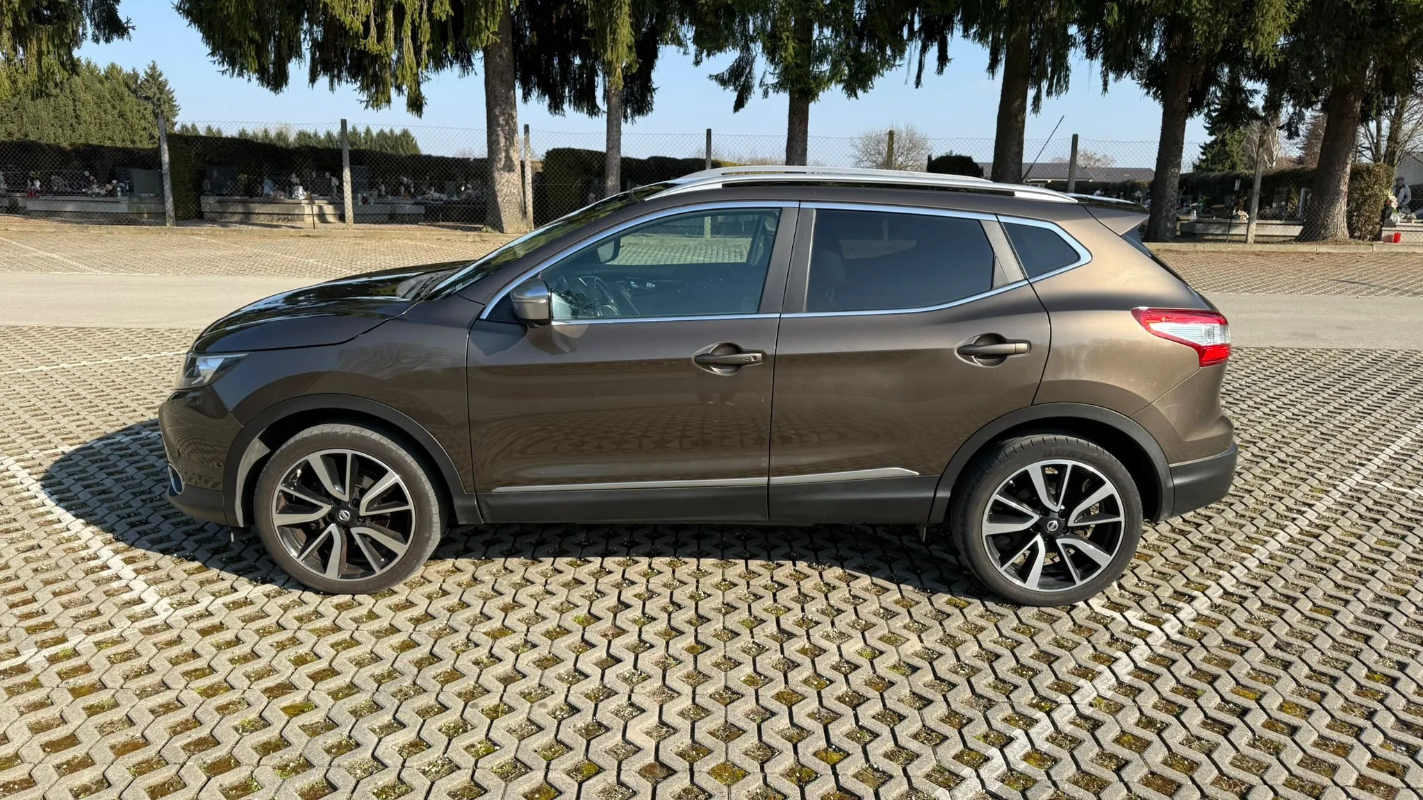 nissan qashqai 1,6 dci, tekna, panorama, top - slika 4