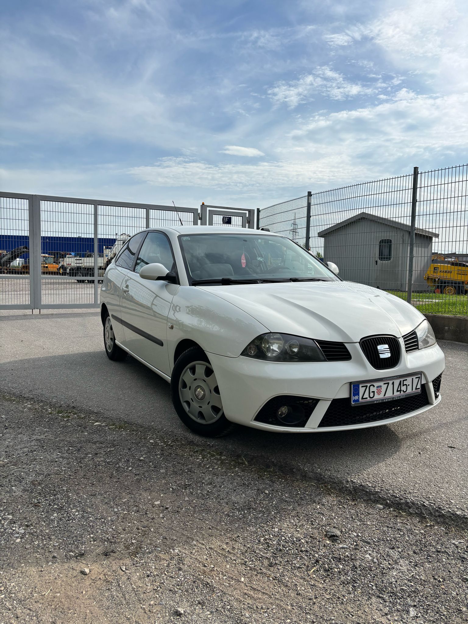 seat ibiza 1.4 tdi - slika 7