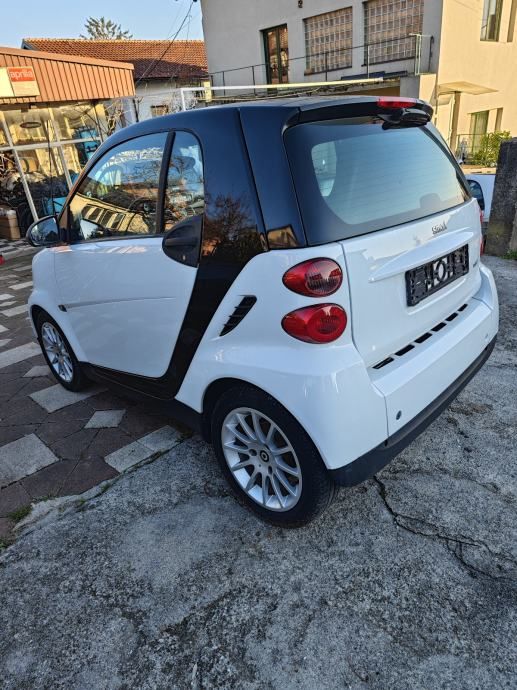 smart fortwo coupe pulse softip automatik - slika 4