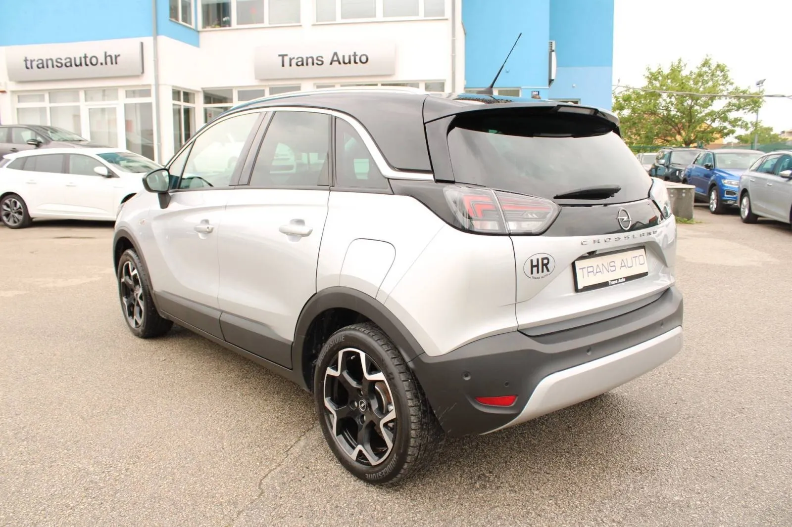 opel crossland 1.2 turbo ultimate *led, navigacija, kamera* - slika 7