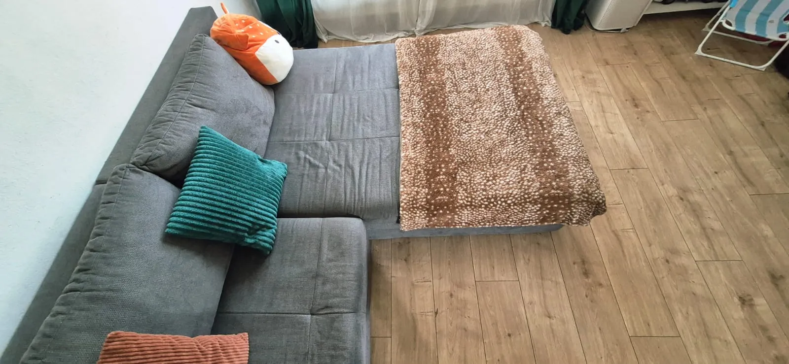 kutna garnitura 330x210 - slika 2