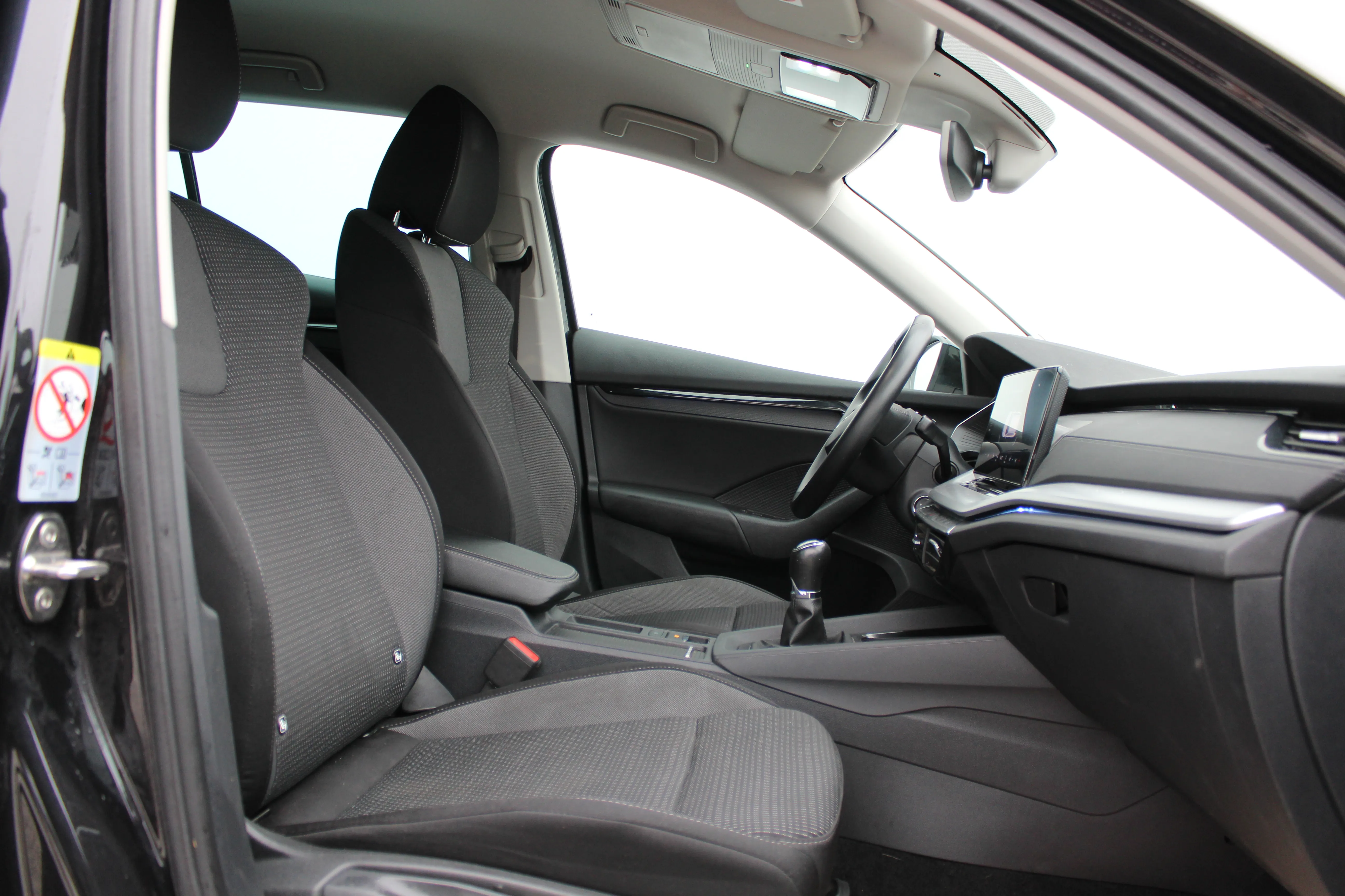 13077 škoda octavia combi ambition 2.0 tdi - slika 12