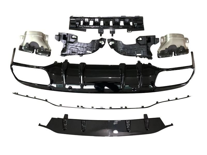 difuzor+nastavci auspuha c43-c63 za mb c w205 - amg-top izgled - slika 3