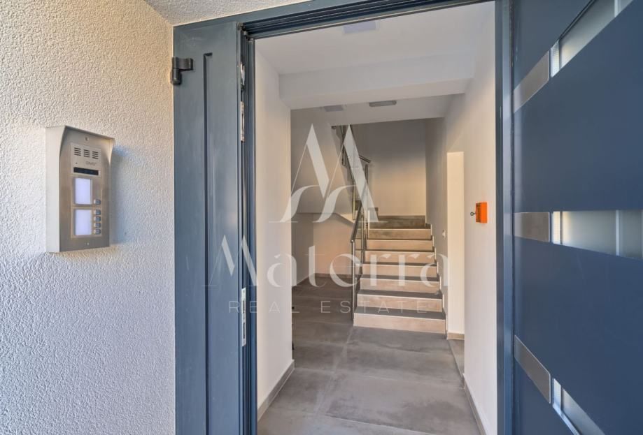 lux penthouse, površine 131,69m2, pogled na more (prodaja) - slika 13