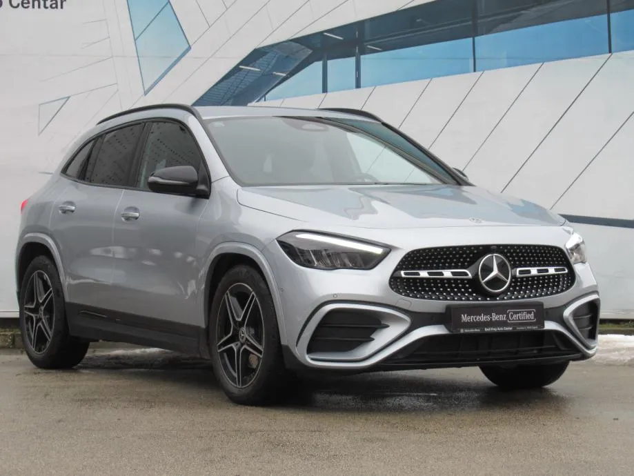 mercedes-benz gla 200 d amg line - slika 3