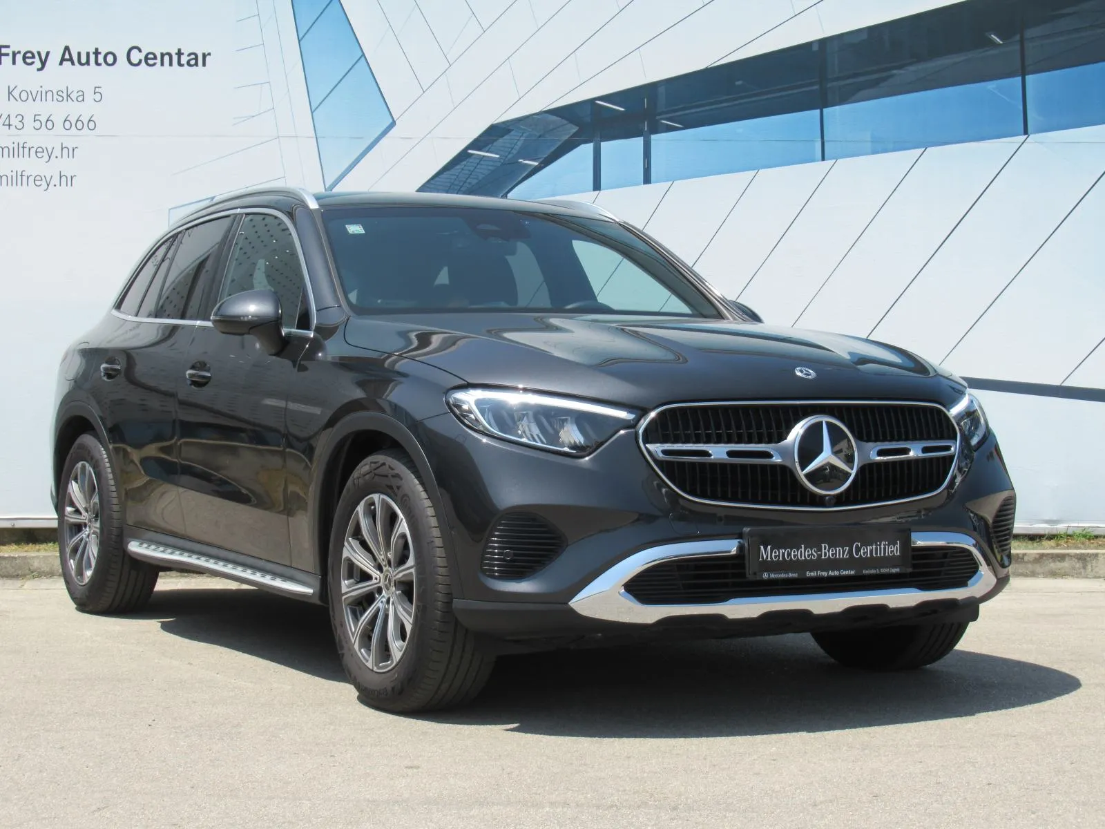 mercedes-benz glc 220 d 4matic avantgarde advanced plus - slika 15