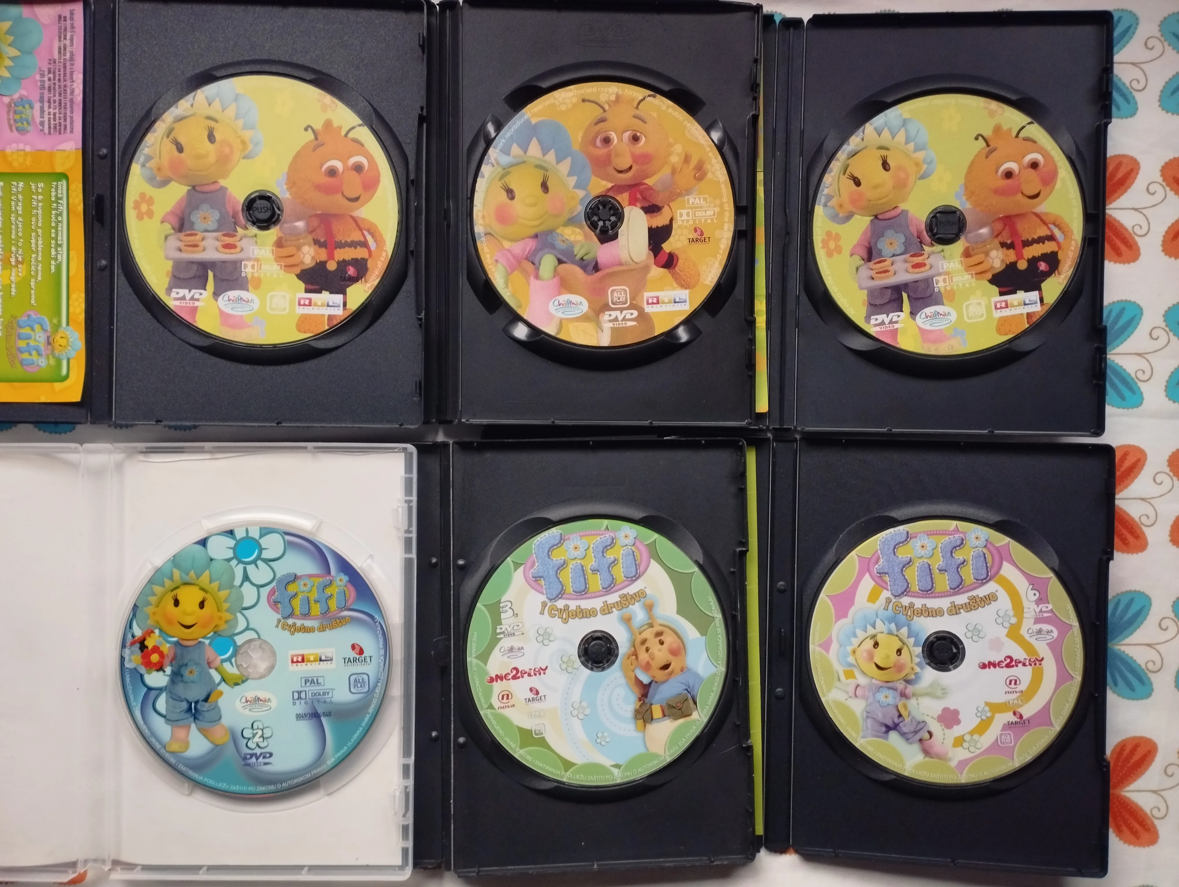 fifi i cvijetno društvo - dvd više naslova - slika 3