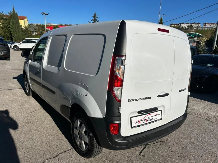 renault kangoo maxi 1.5 dci -140000km - model 2022 - slika 4