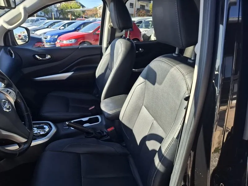nissan navara 2.3 dci*190ks*4x4*automatik*climatronic*navigacija* - slika 10