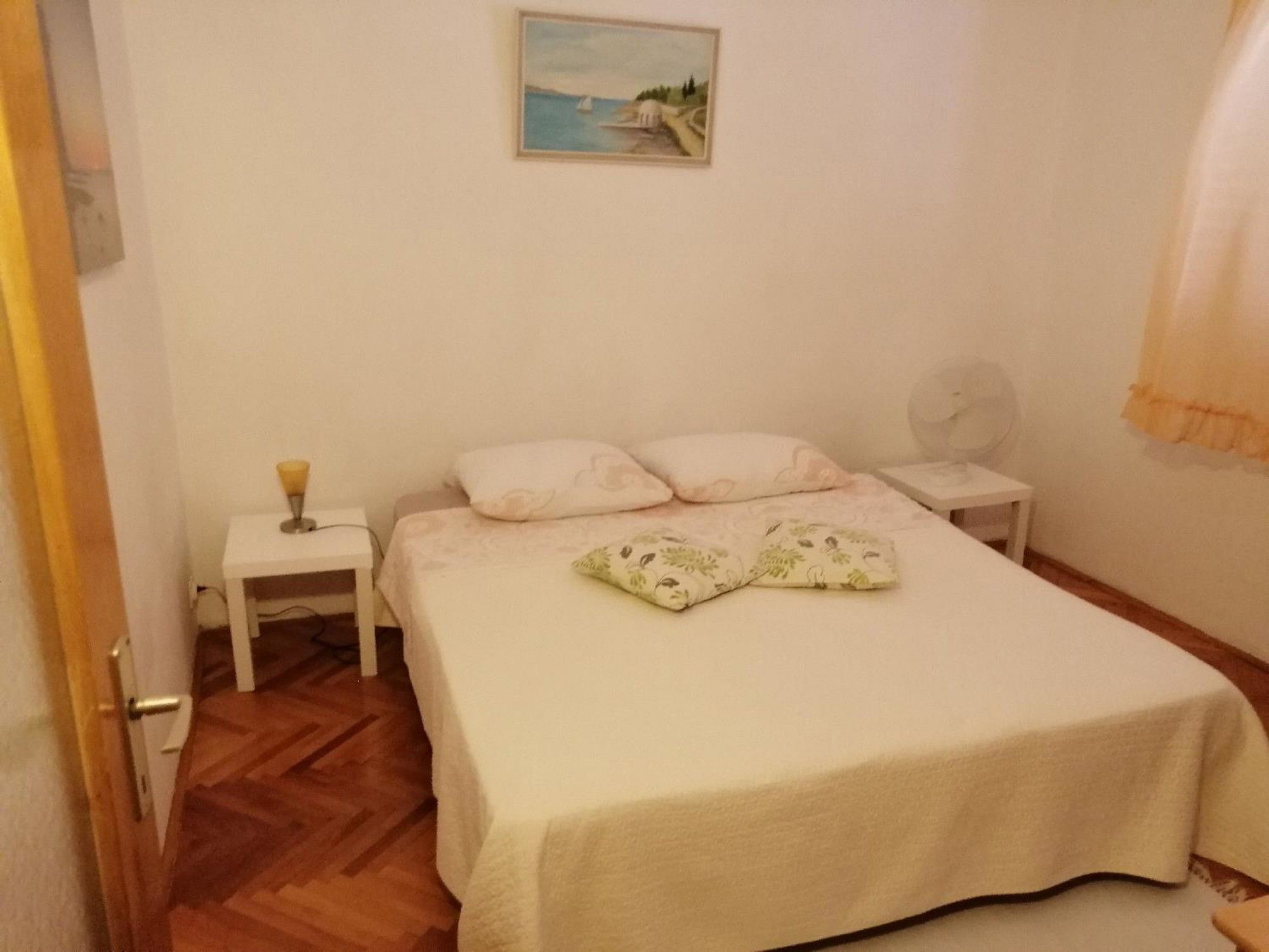 ZADAR - ARBANASI 600m OD PLAŽE SOBA ZA DVOJE