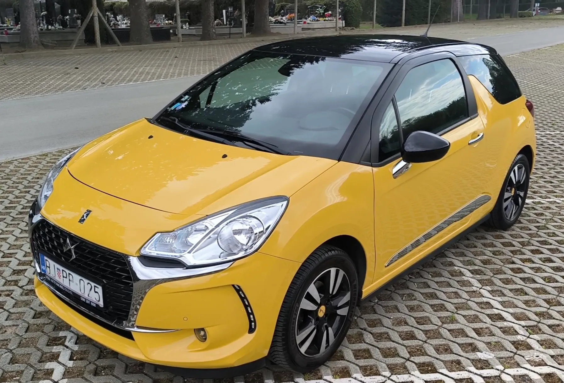 DS3, 1,2 PureTech, SoChic, KAMERA, EKSTRA STANJE - Zagreb