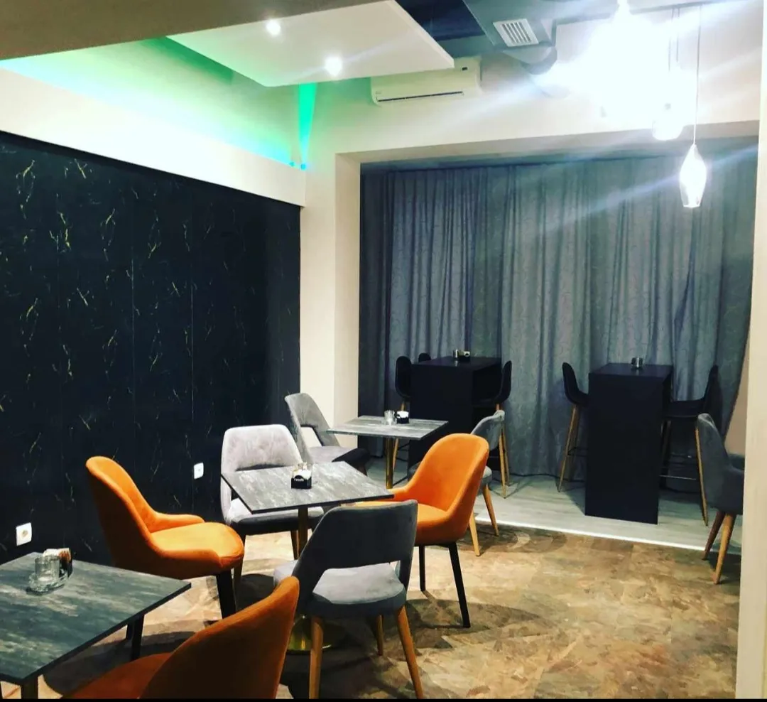 caffe bar 110 m2 - zaprešić -strogi centar - slika 11