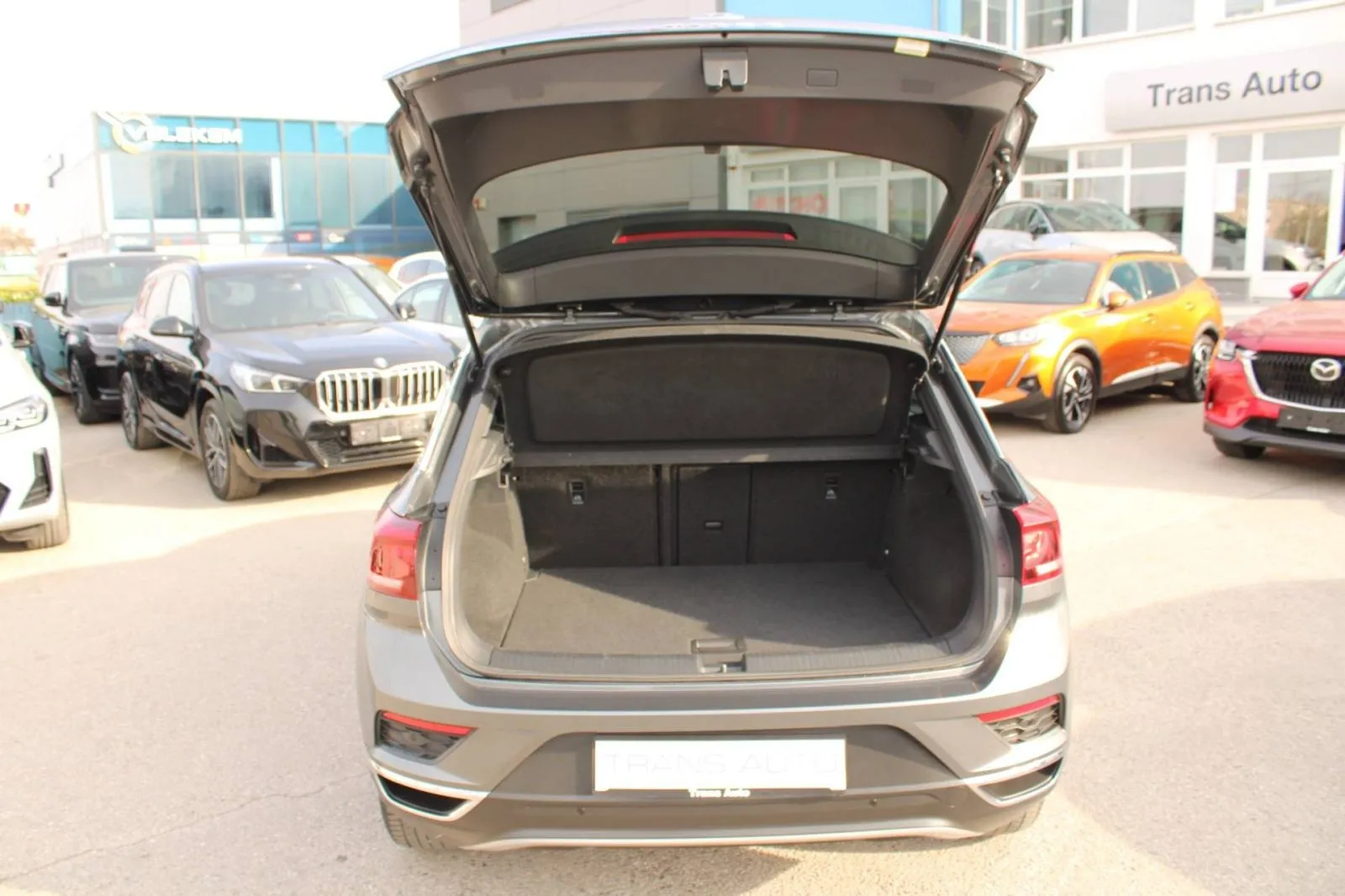 vw t-roc 2.0 tsi dsg 4motion sport *panorama,beats,kamera* - slika 9