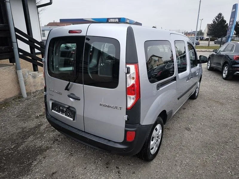 renault kangoo 1.5 dci*95ks*maxi*5sjedala*klima*navigacija* - slika 7
