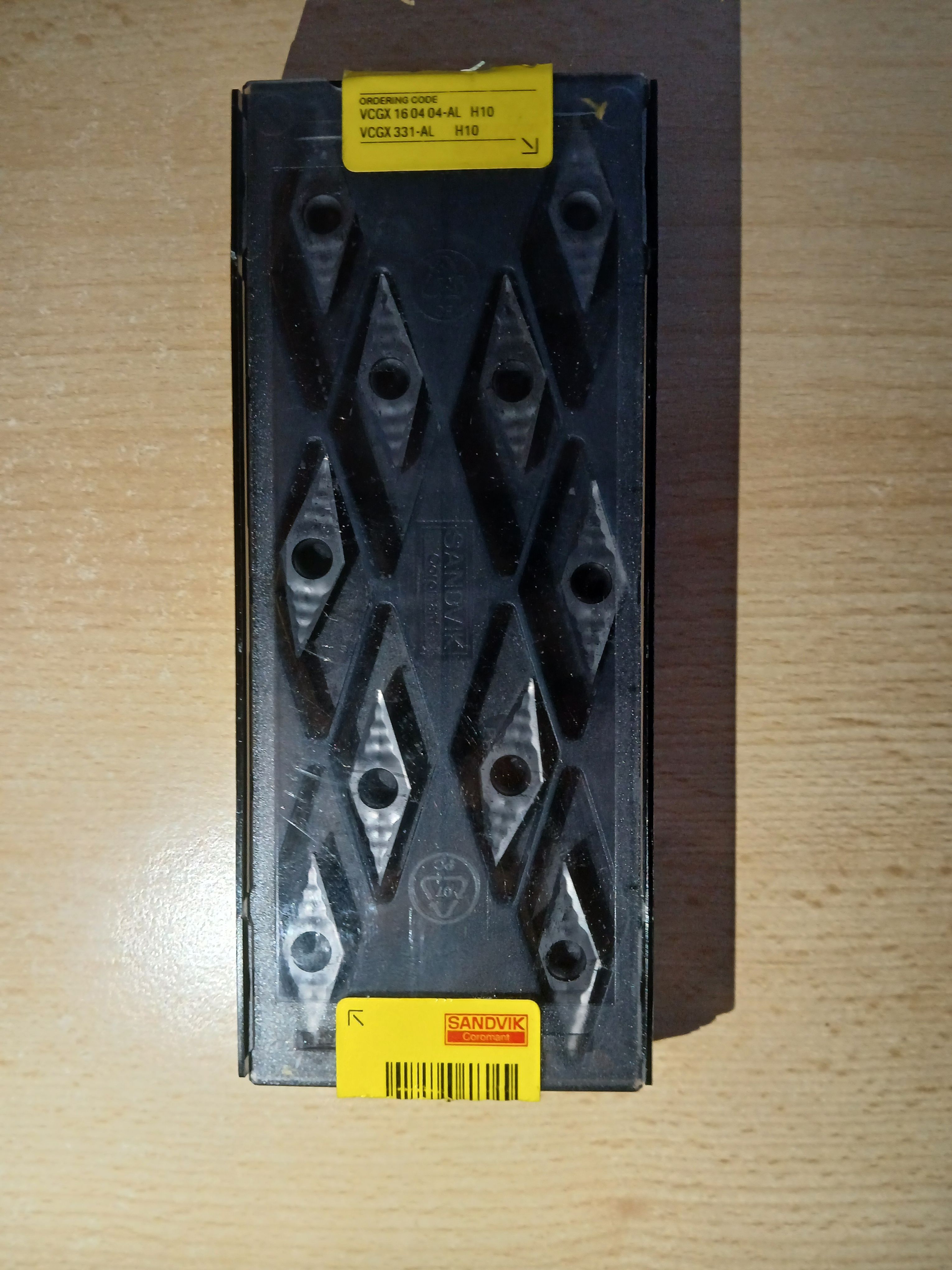 pločice za tokarenje aluminija , sandvik , vcgx 16 04 04-al h10 - slika 1