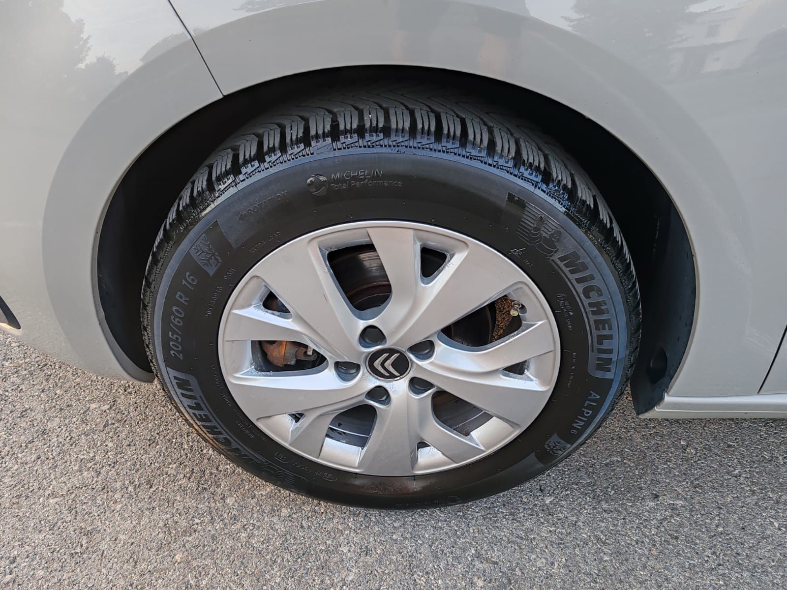 citroën c4 picasso 1,2 s&s seduction ,2016 g. 119000 km. - slika 7