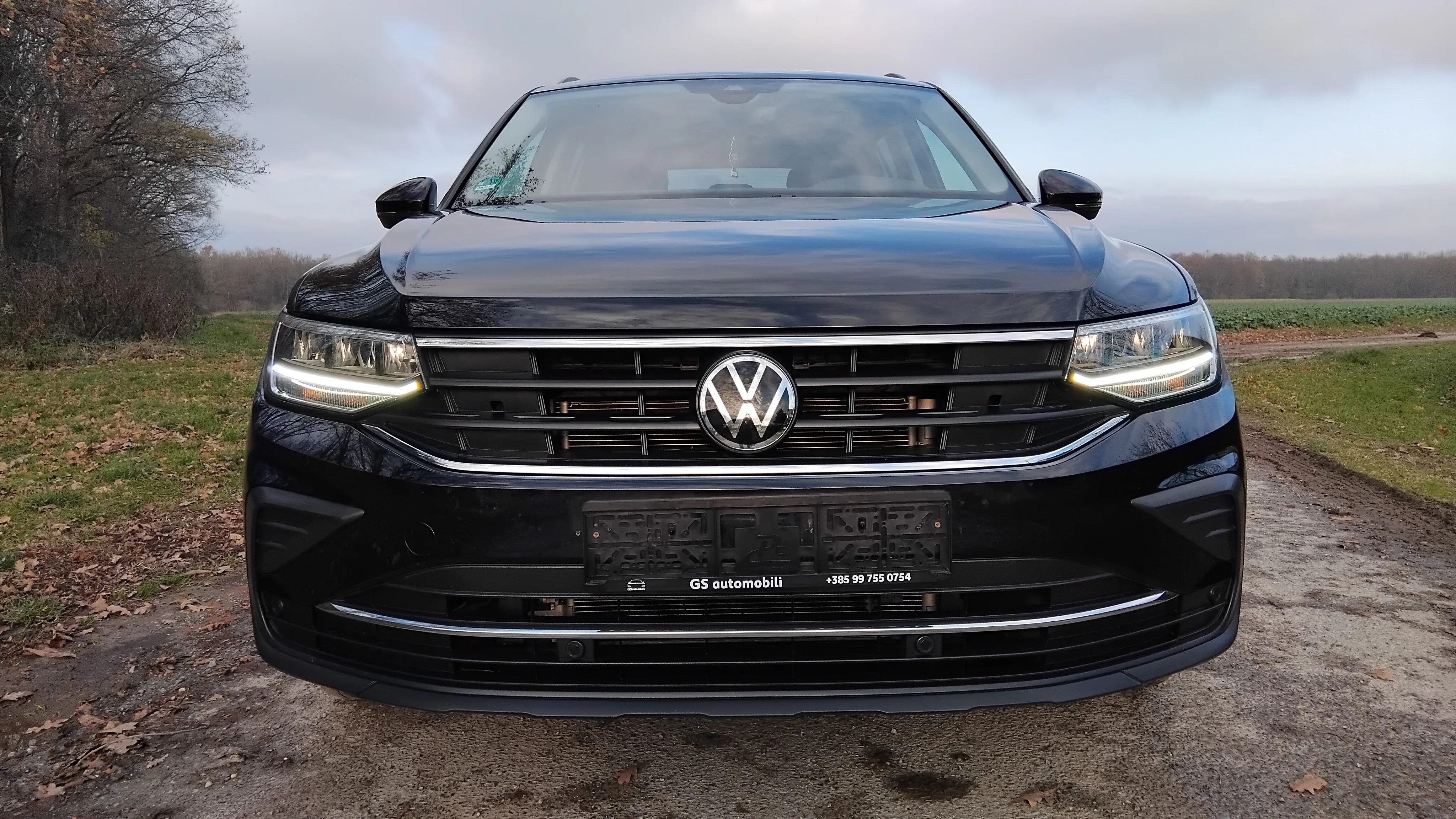 vw tiguan 2,0tdi highline oprema 2022god. - slika 8