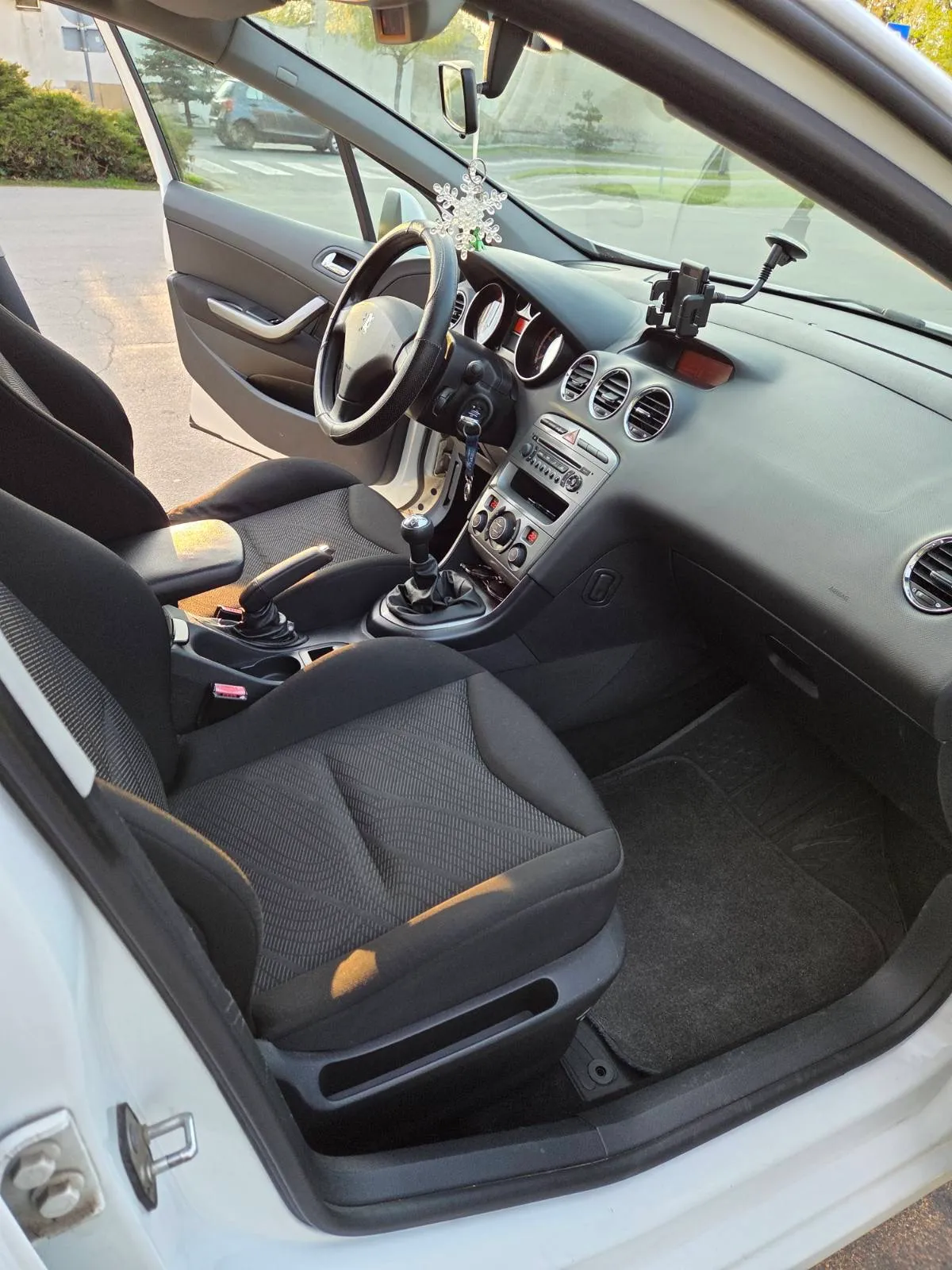 peugeot 308 1,4 vti 2010 godina - slika 10