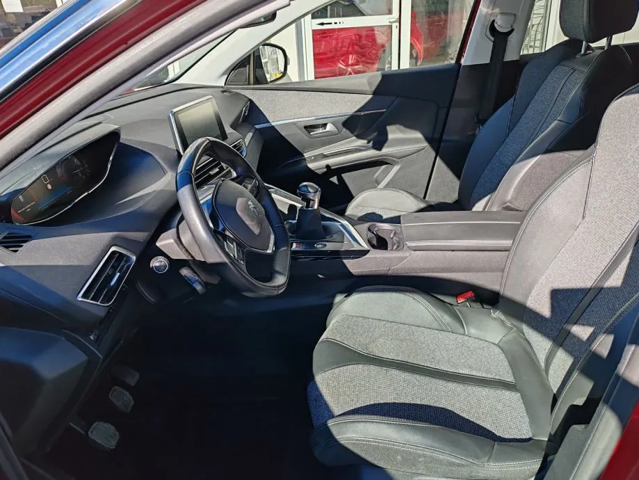 peugeot 3008 1,2 puretech - slika 14