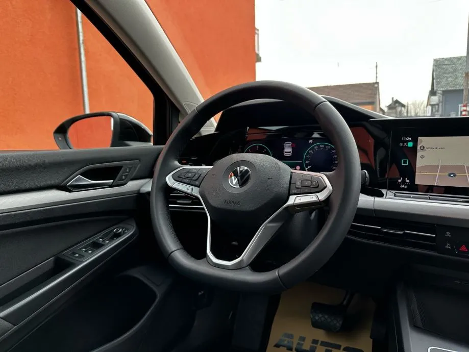 vw golf 8 2,0 tdi automatik •110 kw•ambi light•navi•automatik• - slika 15