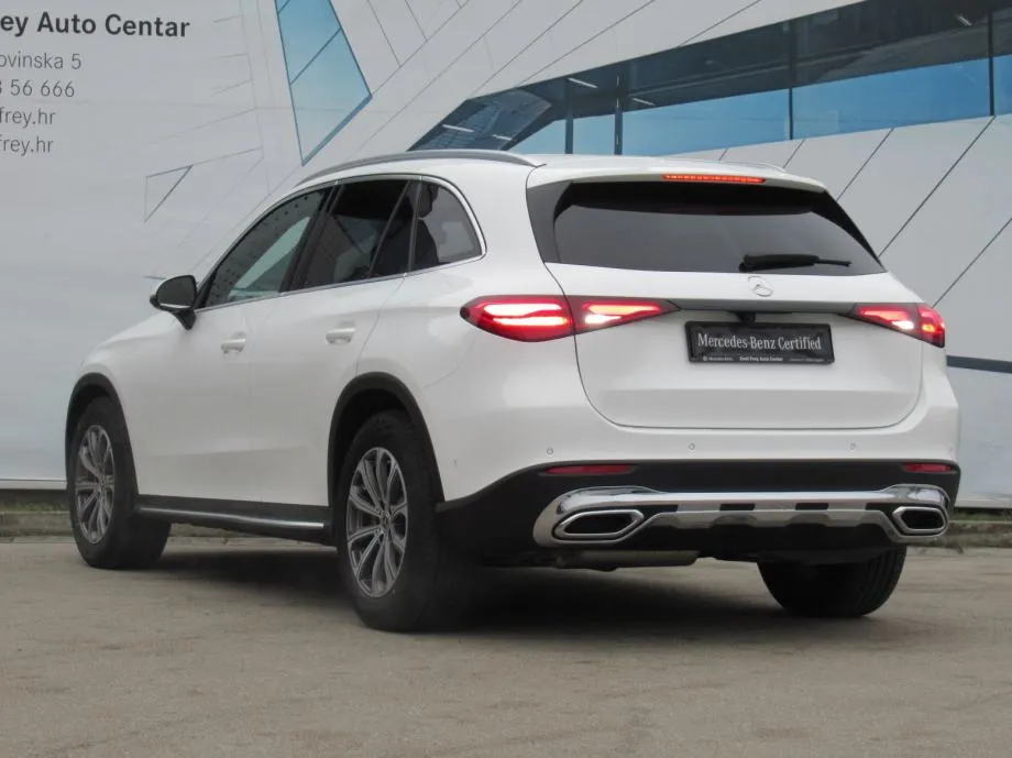 mercedes-benz glc 220 d 4matic avantgarde advanced plus - slika 8