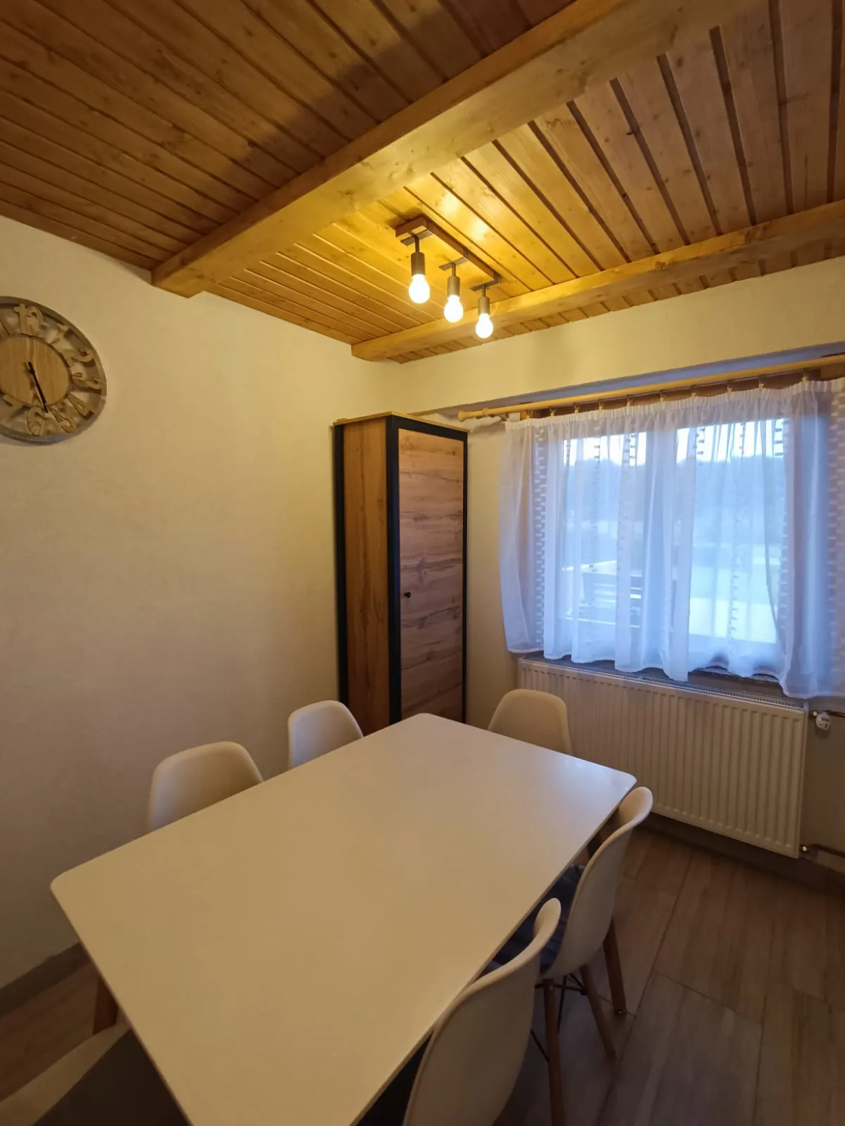 vikendica pored korane - slika 6