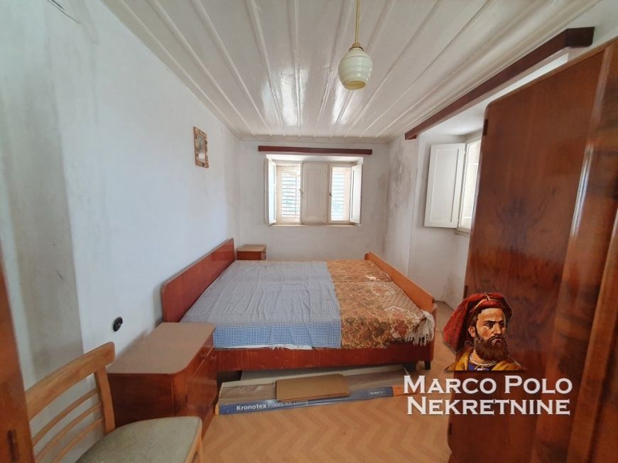 prodaje se kuća za adaptaciju! - slika 5