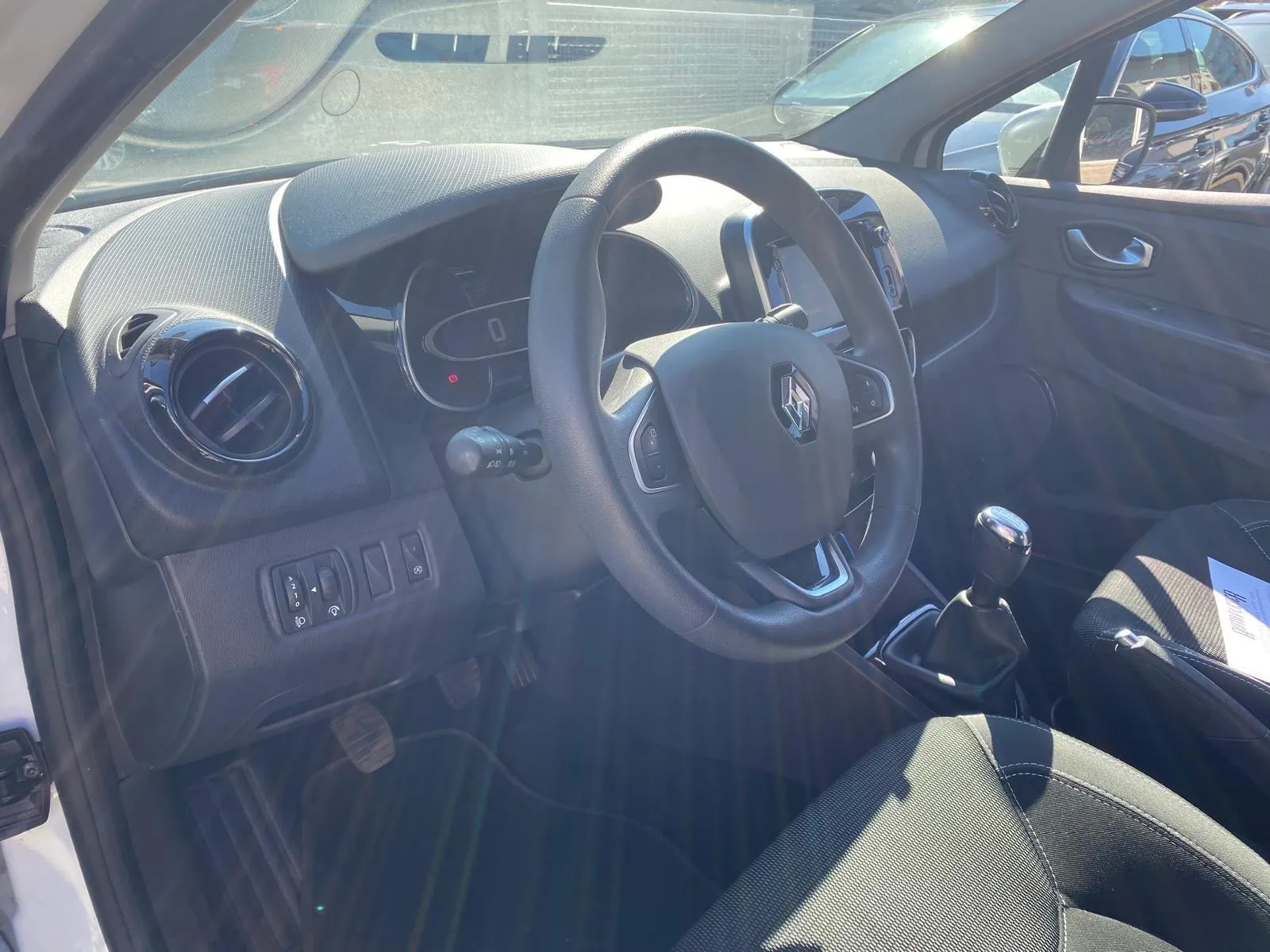 renault clio iv sw 1.5 dci, navi, tempomat, klima, 4x garancija!!! - slika 12