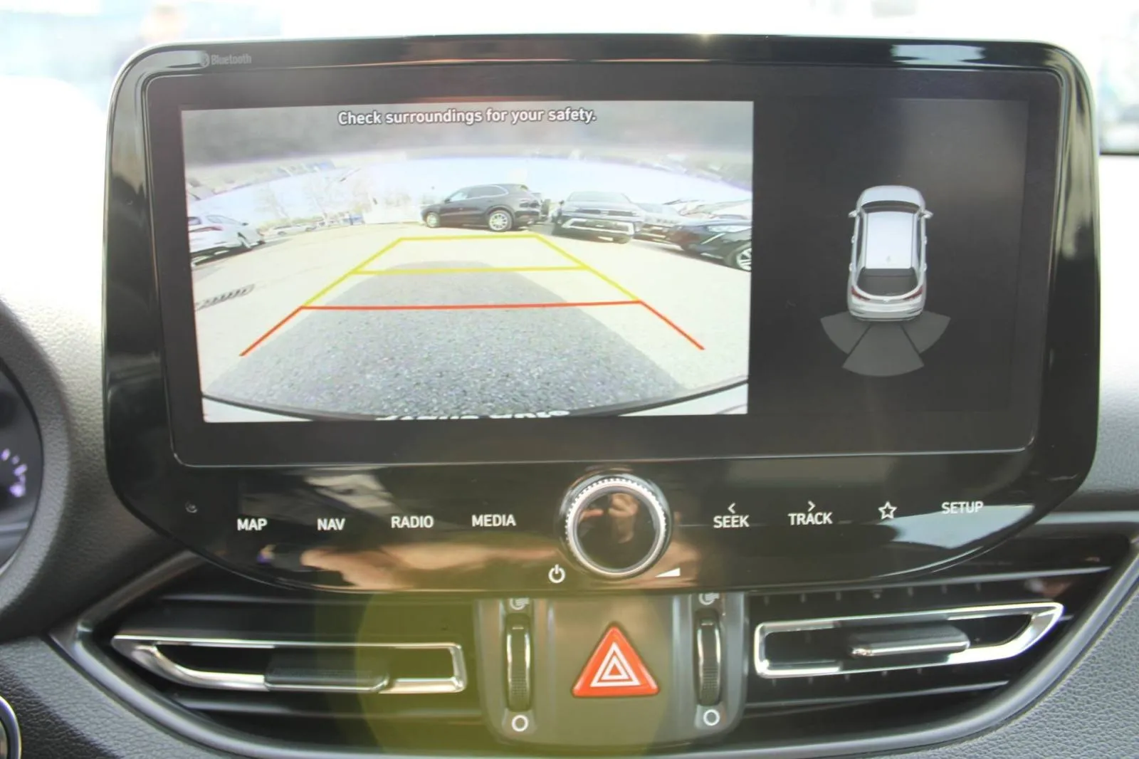 hyundai i30 1.6 crdi automatik *led, navigacija, kamera* - slika 21