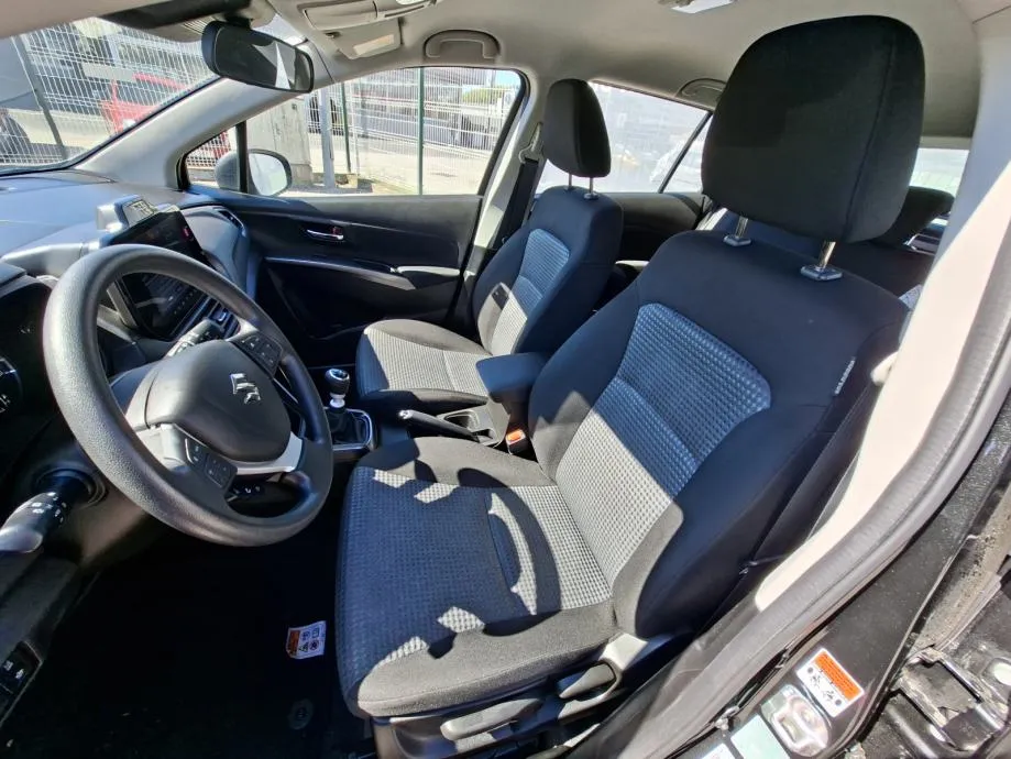 suzuki s-cross 1,4 2wd gl hybrid - slika 8