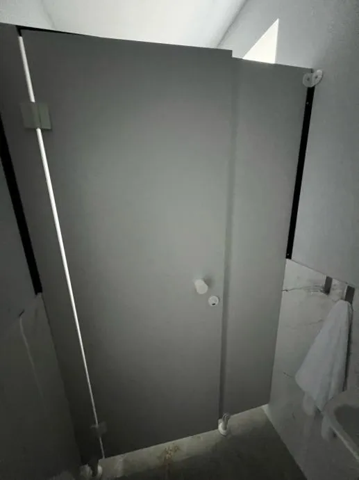 wc sanitarna kabina - slika 2