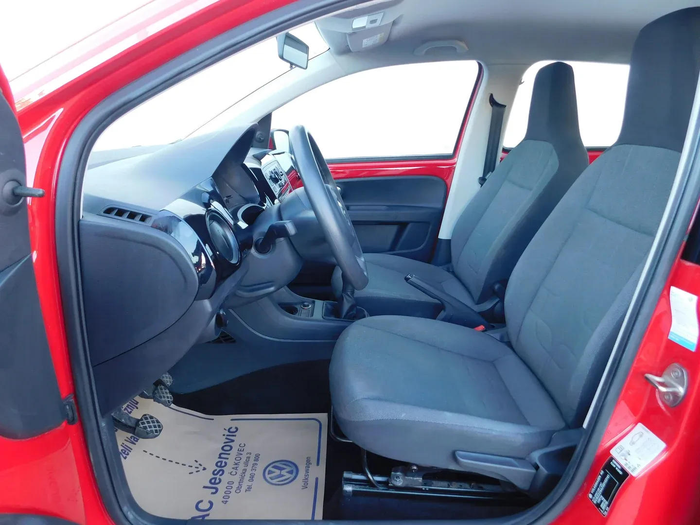 05793 volkswagen up! move up! 1,0 - slika 7